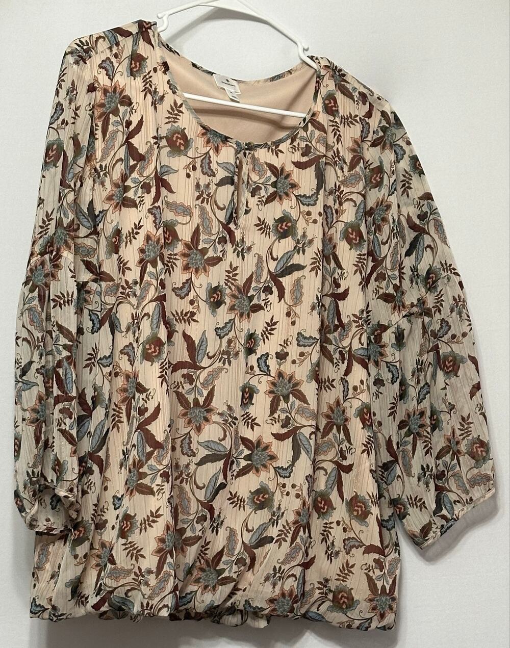 Dressbarn Women’s Floral Blouse – XL